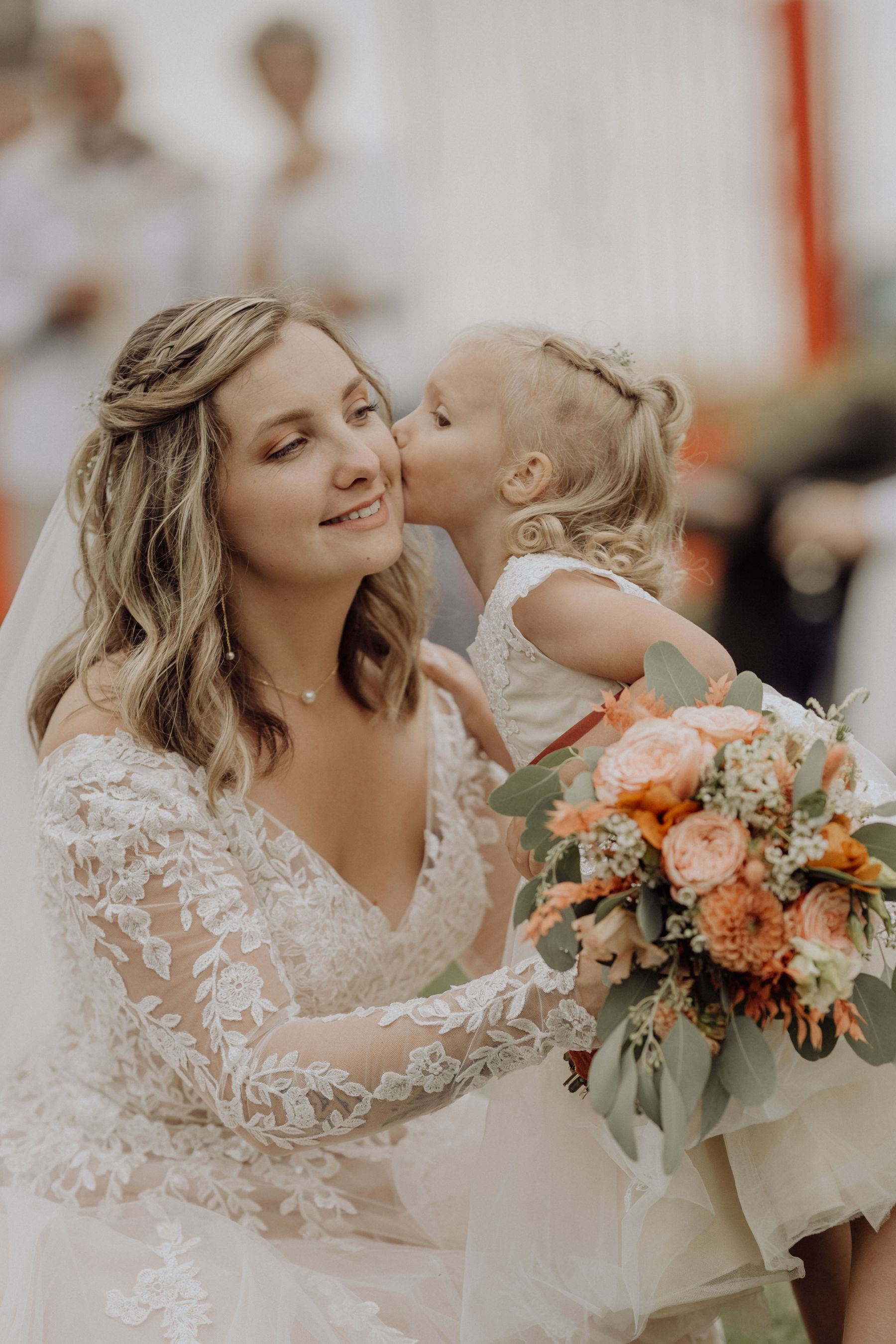 Mariage dans l'Aisne près de Château-Thierry – cérémonie civile à la mairie – photographe Karen Garuchet